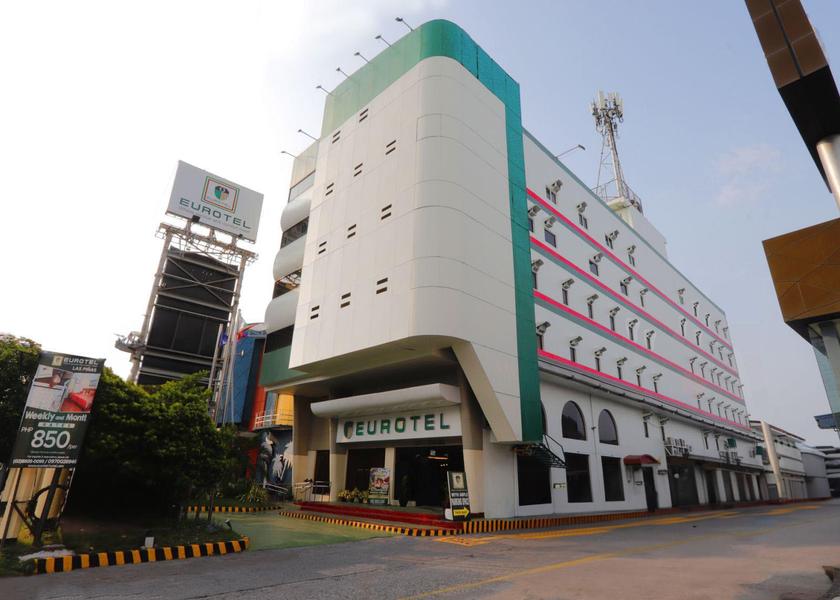  Las Pinas Hotel Exterior