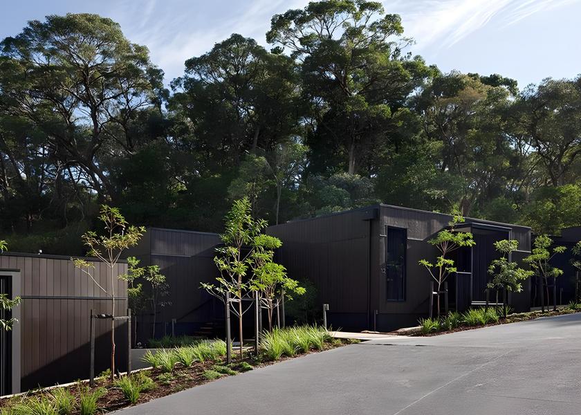 Victoria Hepburn Springs Exterior view
