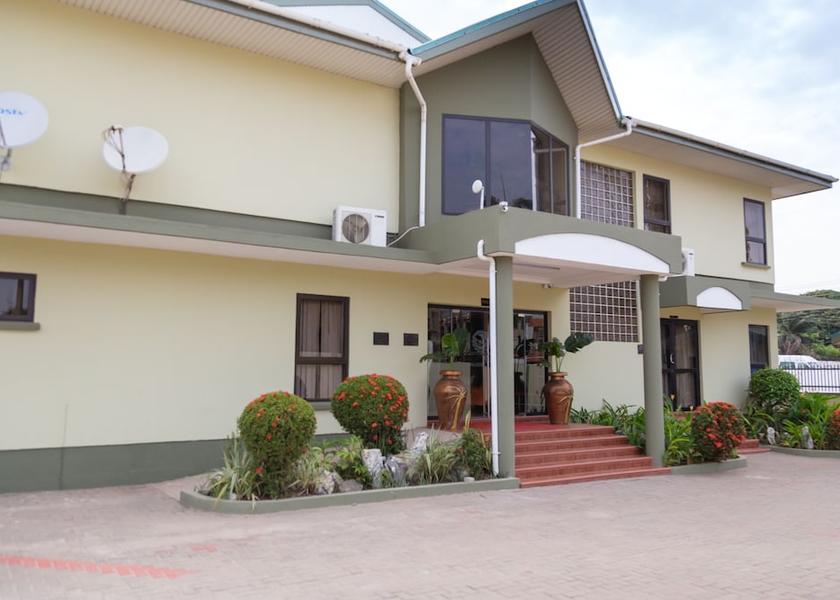  Accra Exterior Detail