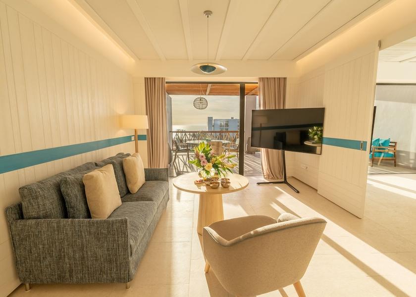  Agadir Room
