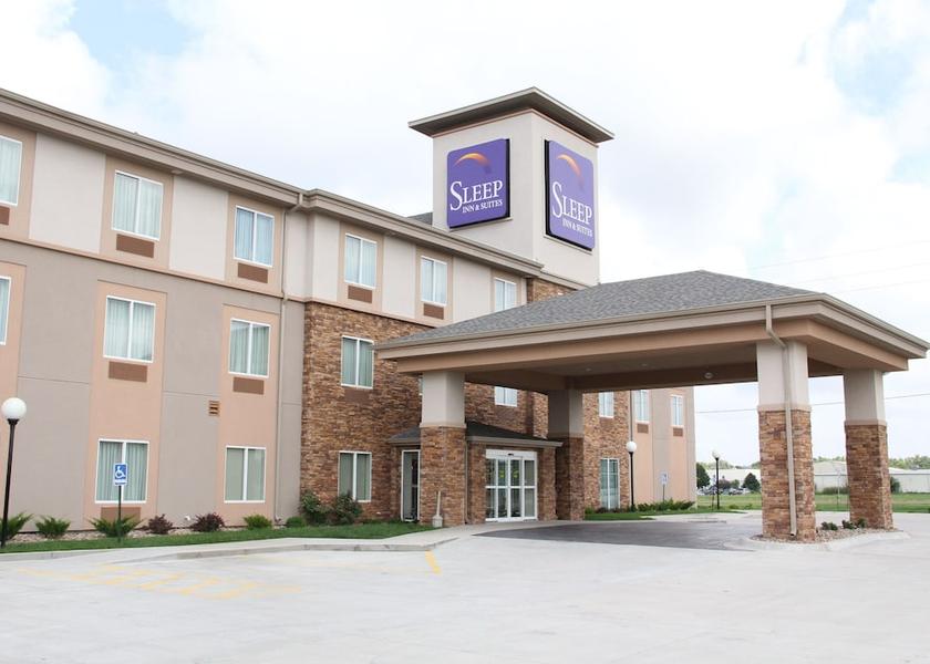Kansas Haysville Facade