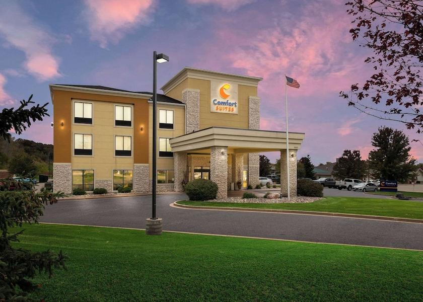 Wisconsin Hudson Exterior Detail