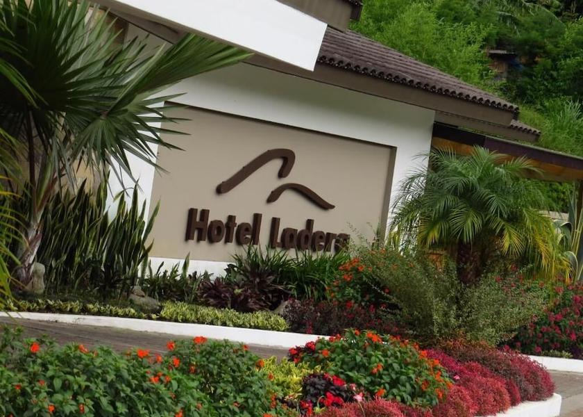 Chiriqui Boquete Exterior Detail