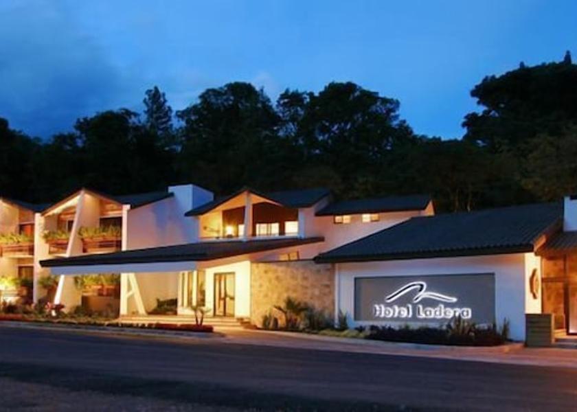 Chiriqui Boquete Facade