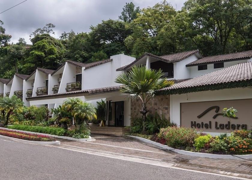 Chiriqui Boquete Facade