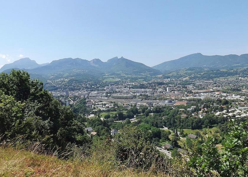 Auvergne-Rhone-Alpes La Ravoire Exterior Detail