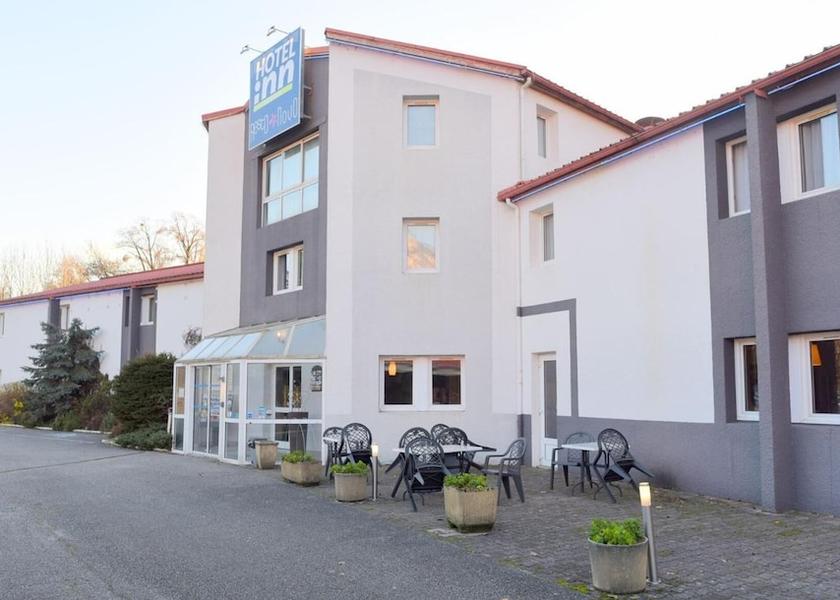 Auvergne-Rhone-Alpes La Ravoire Exterior Detail