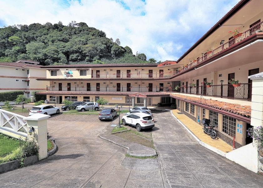 Chiriqui Boquete Facade