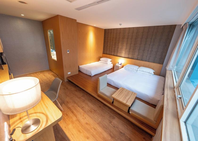  Taipei Room
