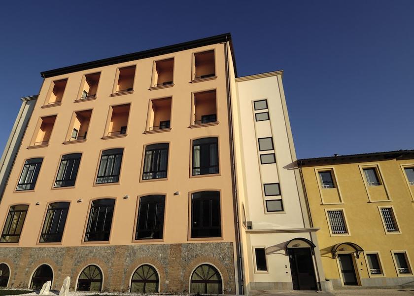 Emilia-Romagna Vignola Facade