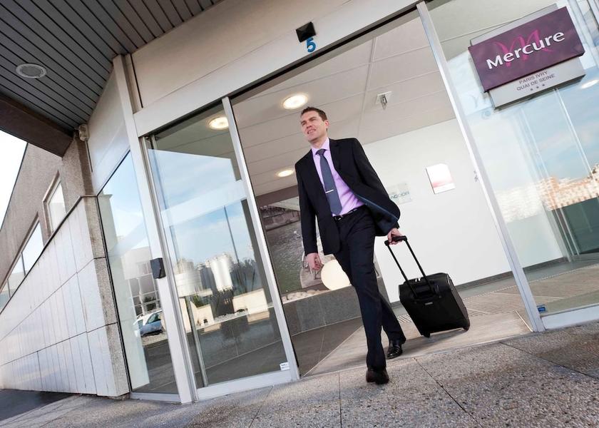 Ile-de-France Ivry-sur-Seine Meeting Room