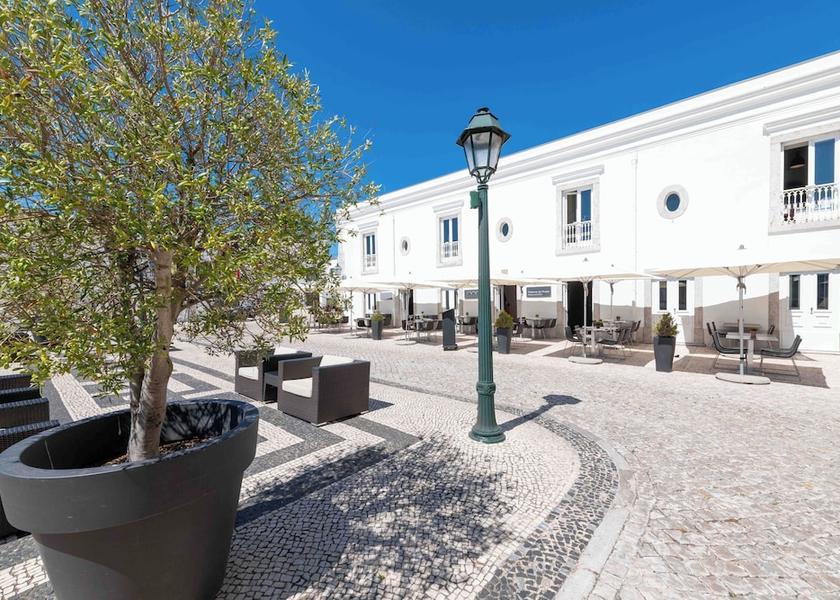  Cascais Restaurant