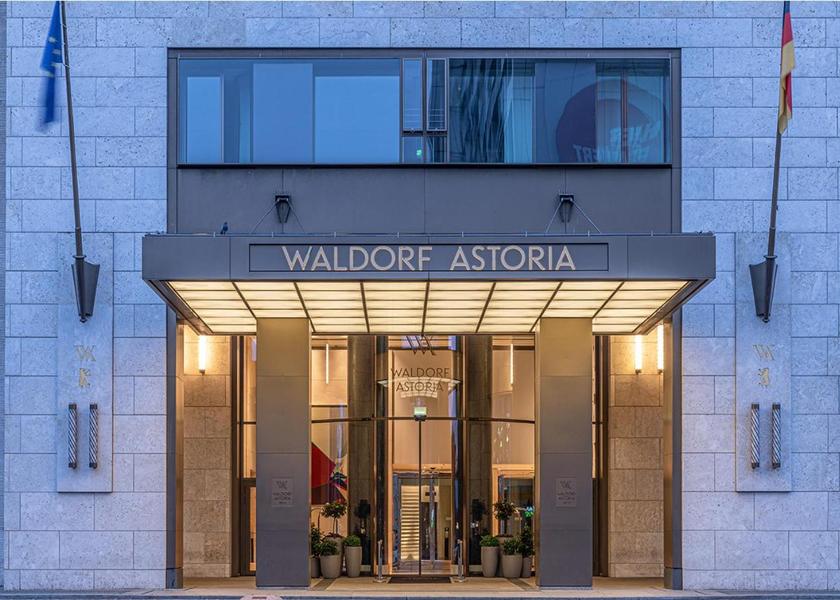  Berlin Hotel Exterior