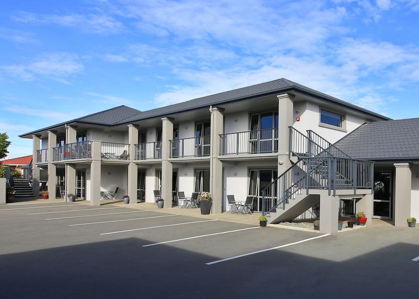Canterbury Oamaru Exterior
