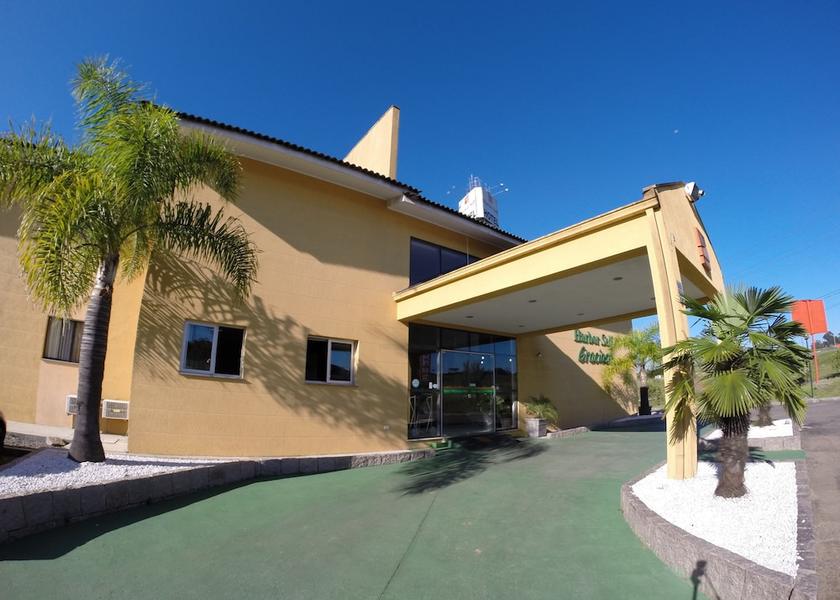 Paraná Quatro Barras Front of property