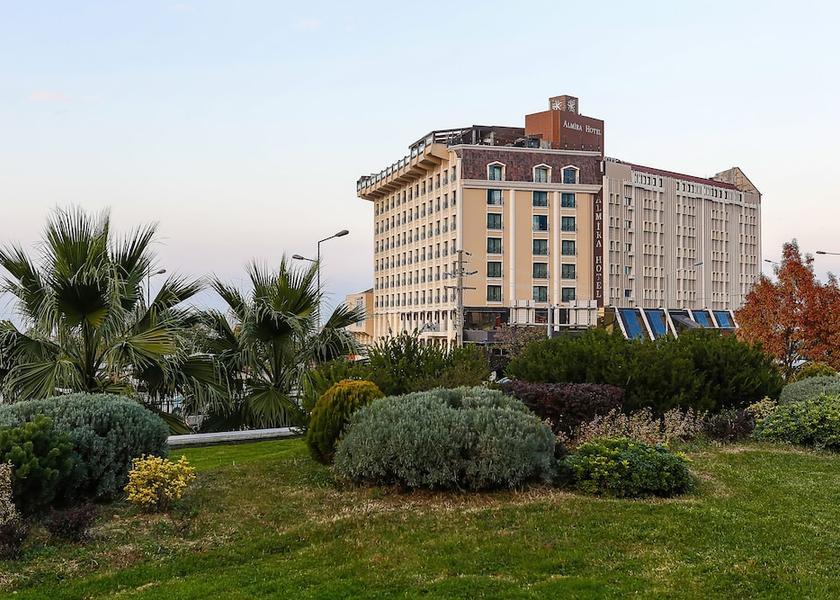 Bursa Bursa Exterior detail