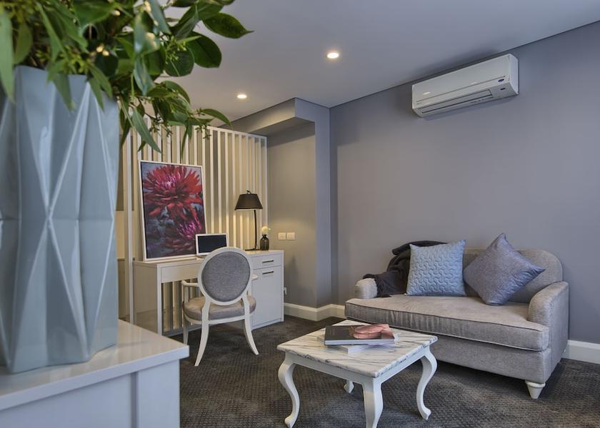 Australian Capital Territory Canberra Room