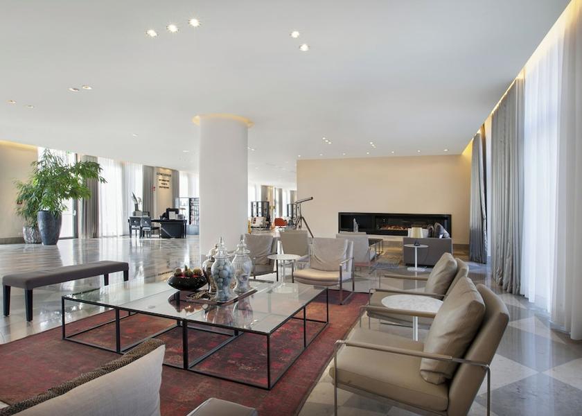 Brandenburg Region Berlin Lobby