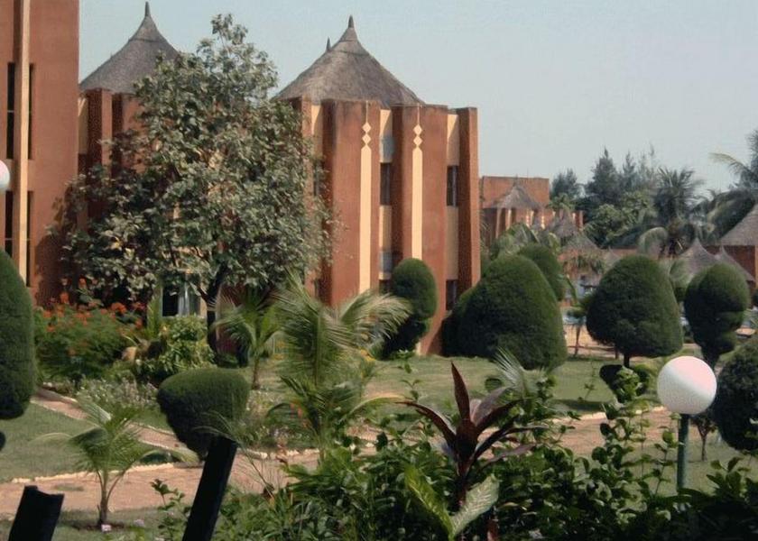  Bamako Exterior
