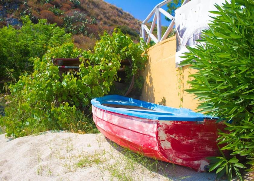 Calabria Ricadi Property Grounds