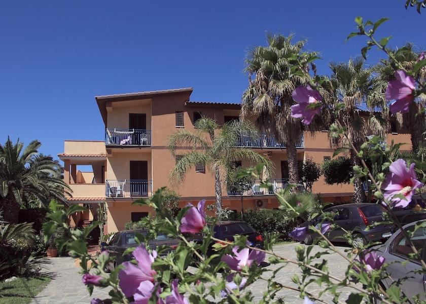 Calabria Ricadi Exterior Detail