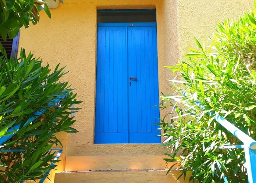 Calabria Ricadi Exterior Detail