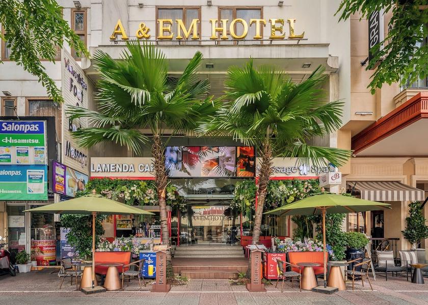 Ho Chi Minh Municipality Ho Chi Minh City Bar (on property)