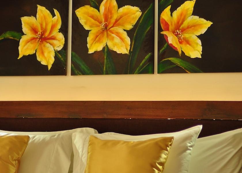  Quezon City Room