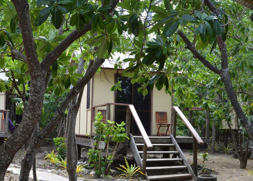 Western Division Nanuya Balavu Island 