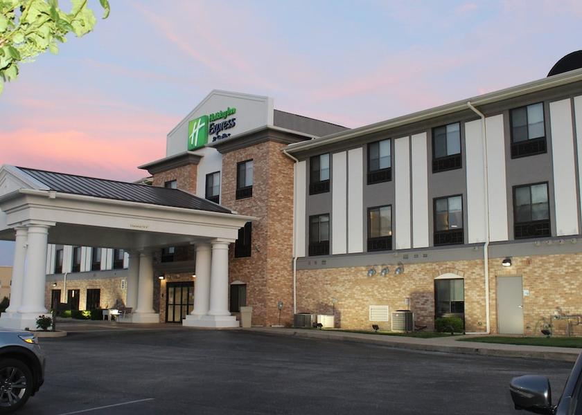 Indiana Greenfield Exterior Detail