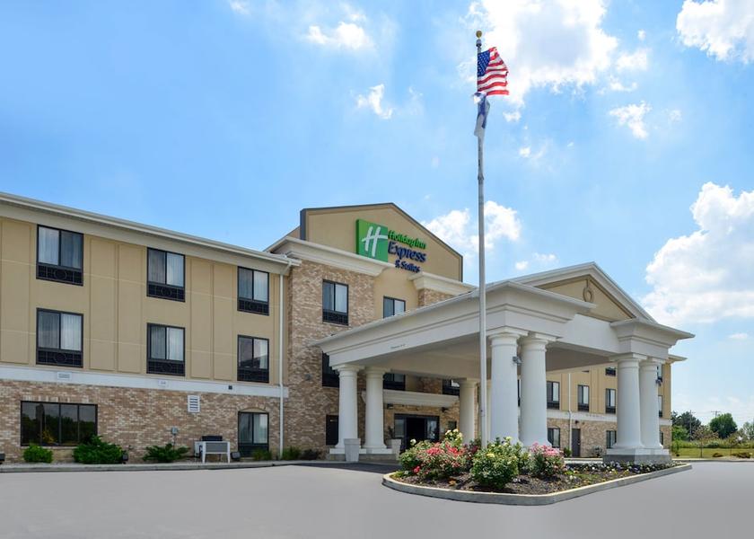 Indiana Greenfield Exterior Detail