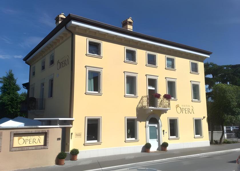 Veneto Villafranca di Verona Hotel Exterior