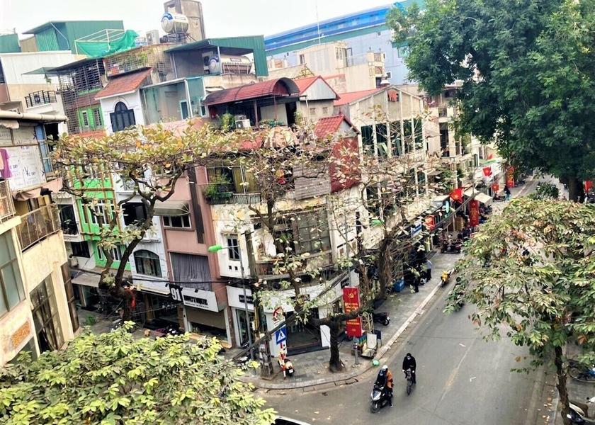  Hanoi Exterior Detail