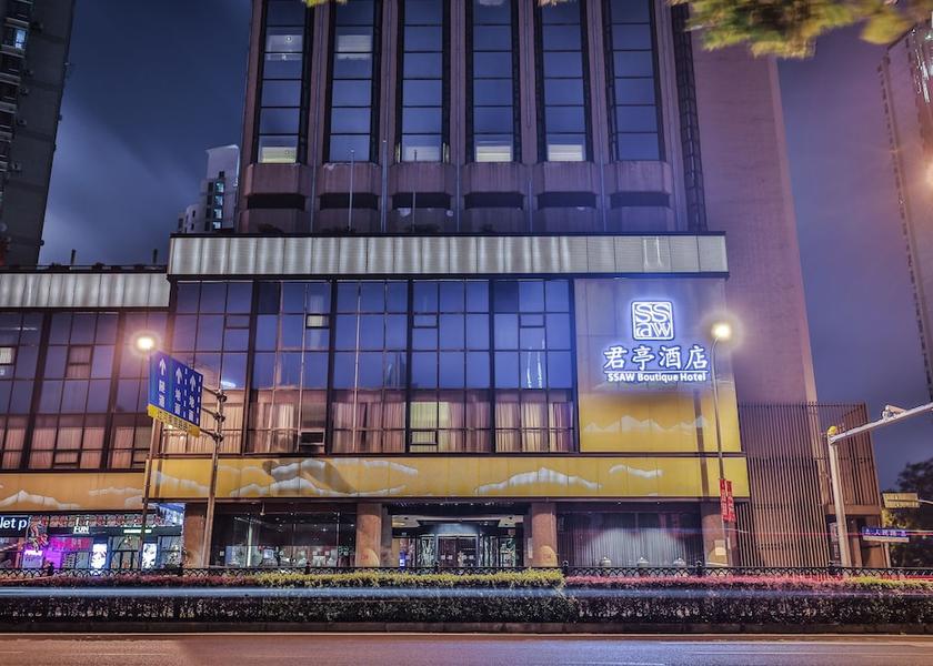  Shanghai Front of property