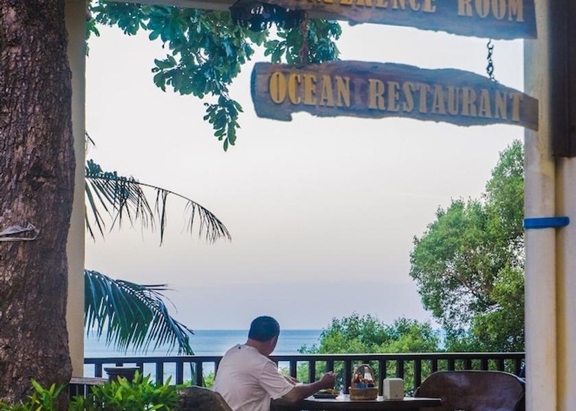 Trat Province Ko Chang Exterior Detail