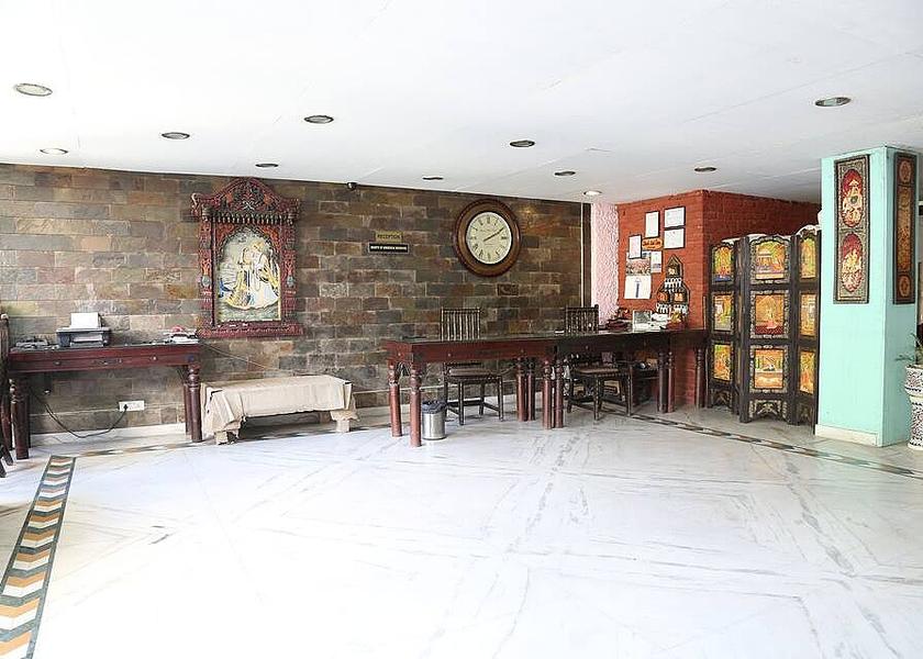 Himachal Pradesh Manali Lobby
