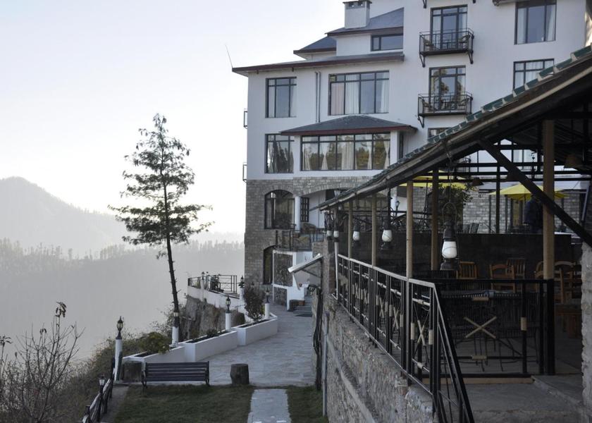 Himachal Pradesh Narkanda exterior view