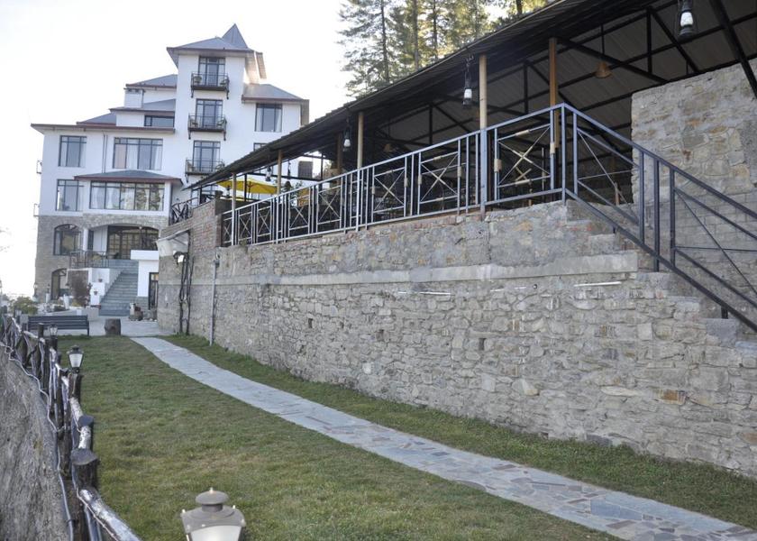 Himachal Pradesh Narkanda exterior view