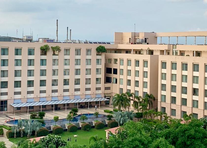 Uttarakhand Rudrapur Hotel Exterior
