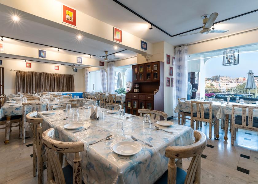 Rajasthan Udaipur Food & Dining