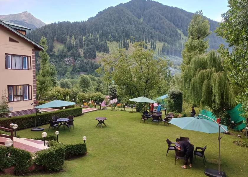 Jammu and Kashmir Pahalgam Hotel View