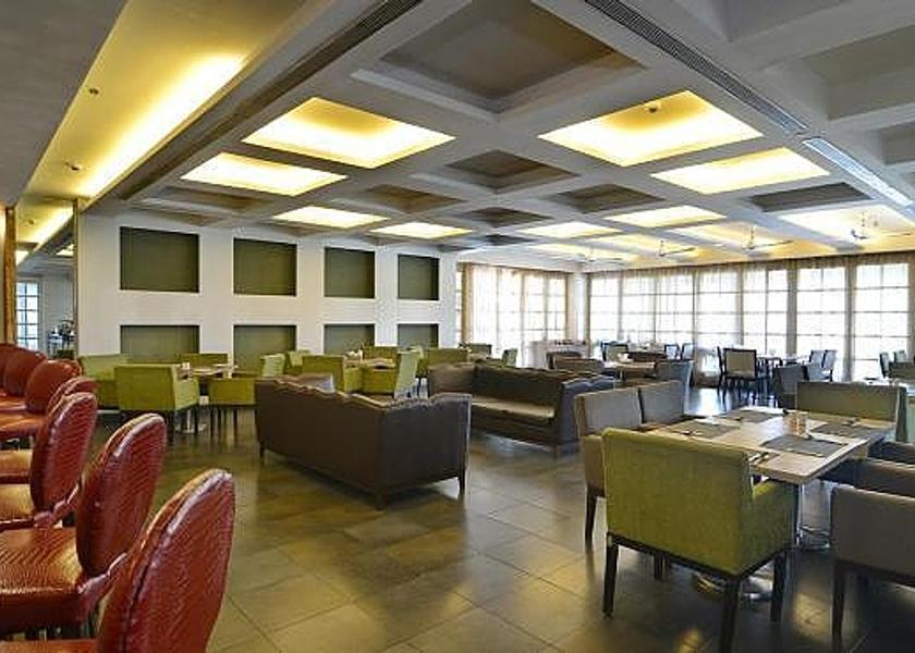 Maharashtra Pune Food & Dining