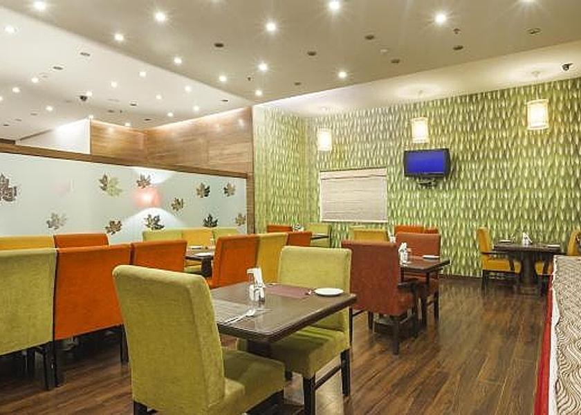 Uttar Pradesh Lucknow Food & Dining