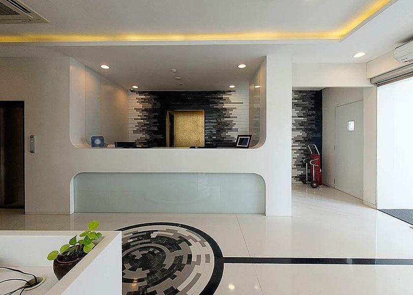 Maharashtra Mumbai Public Areas