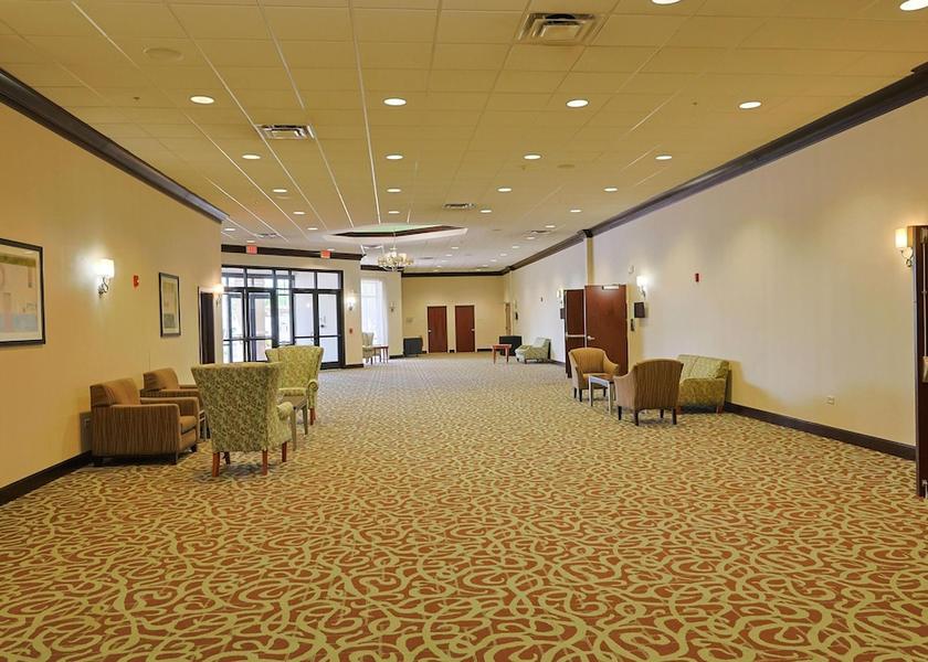 Illinois Gurnee Meeting Room