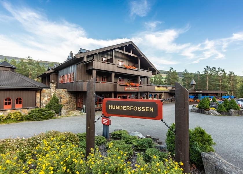 Innlandet Lillehammer Front of property - evening/night