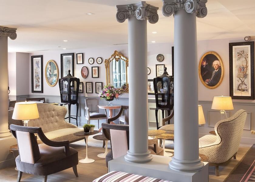 Ile-de-France Paris Lobby
