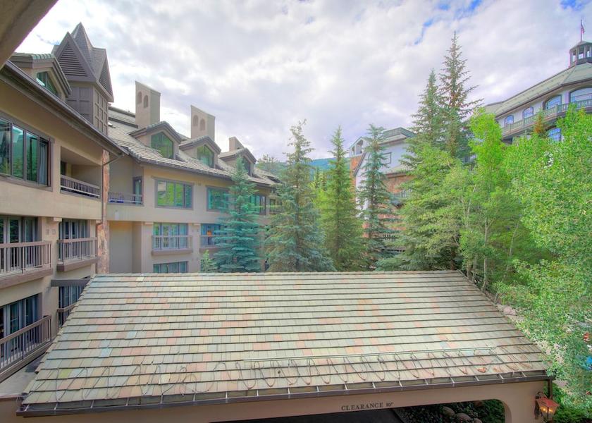 Colorado Avon Exterior Detail