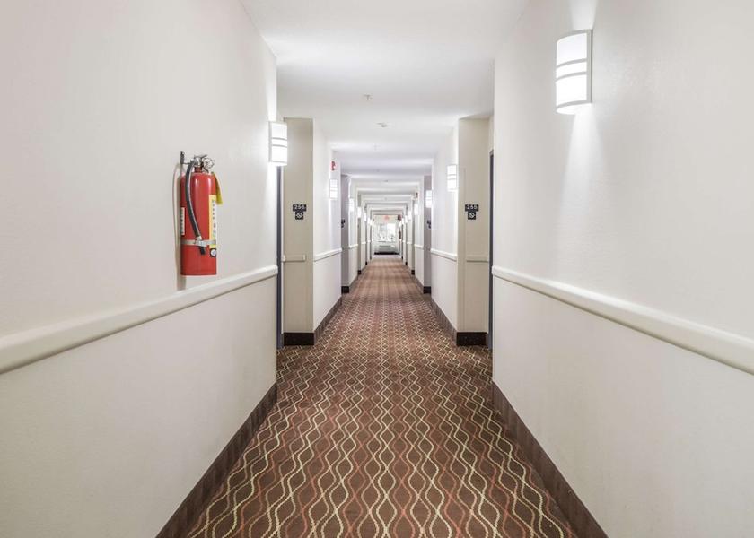 Tennessee Morristown Lobby