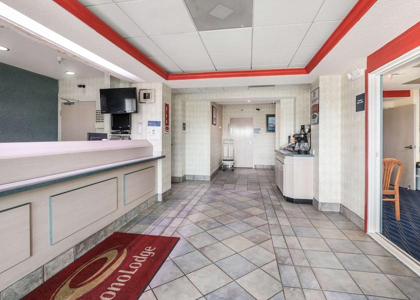 Tennessee Morristown Lobby